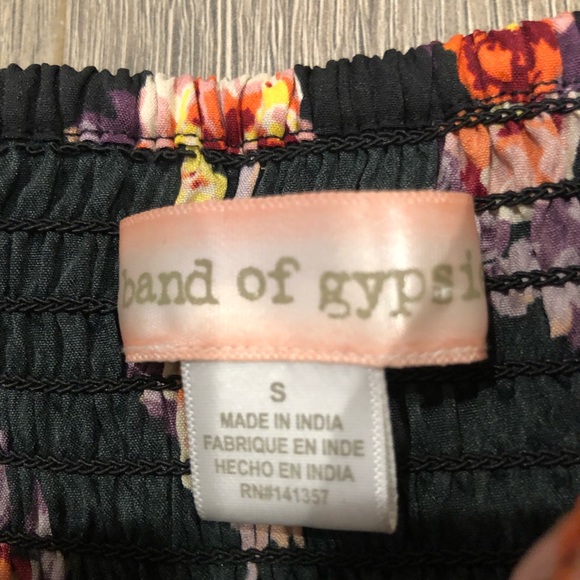 ❌SOLD❌BAND OF GYPSIES | Floral Jumpsuit - Picture 2 of 4